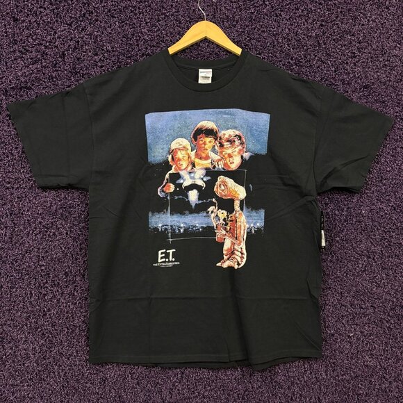ET the Extra-Terrestrial Movie Theater Art Poster T-Shirt XL - Picture 1 of 4